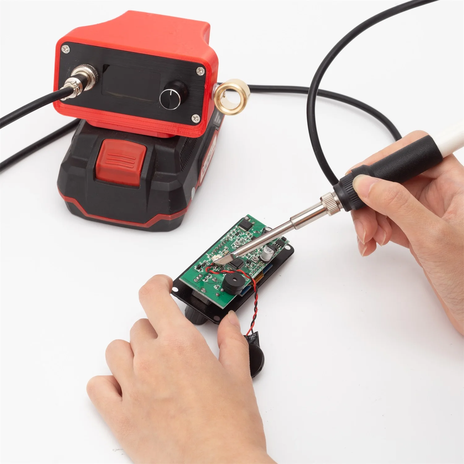 電気デジタル T12 はんだごてはんだ Lidl パークサイ - Digital Soldering Station T12 のレビューと価格